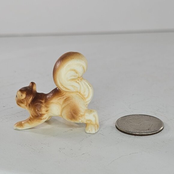 Vintage Bone China Brown Squirrel Miniature Figurine - Picture 8 of 8